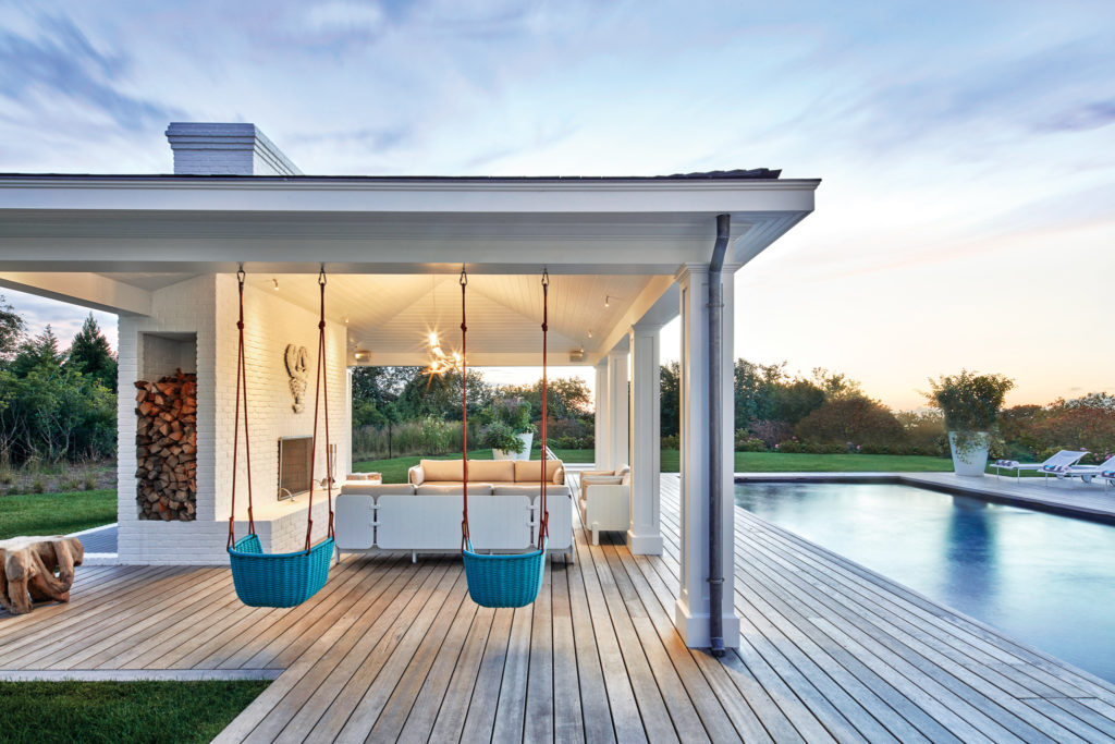 Stylish And Sophisticated Retreat On The Tip Of The South Fork - Ocean ...