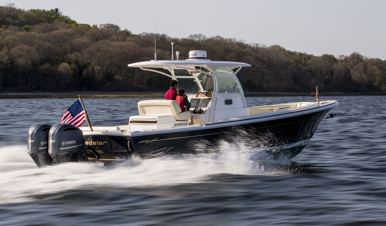 Hunt Yacht 32 foot center console