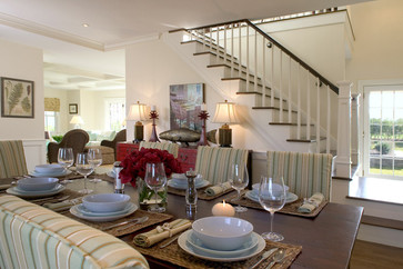 Hedge Hill  dining room