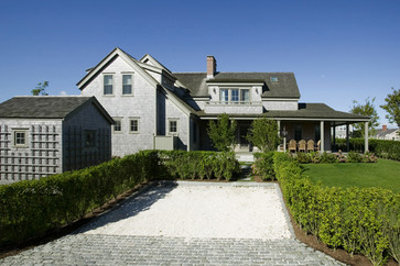 Hedge Hill  exterior