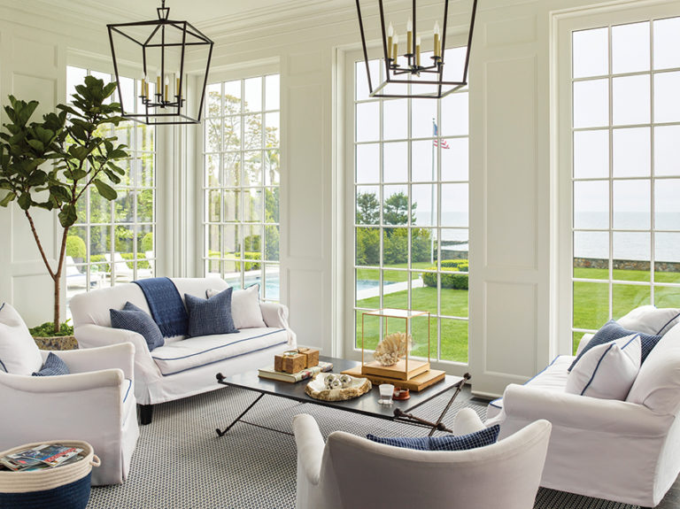 Architect Mark Finlay's Design Is Restrained And Regal On Long Island ...