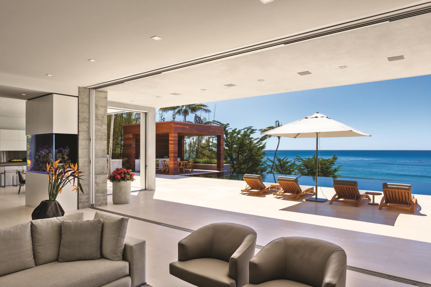 Malibu Magic - Ocean Home magazine