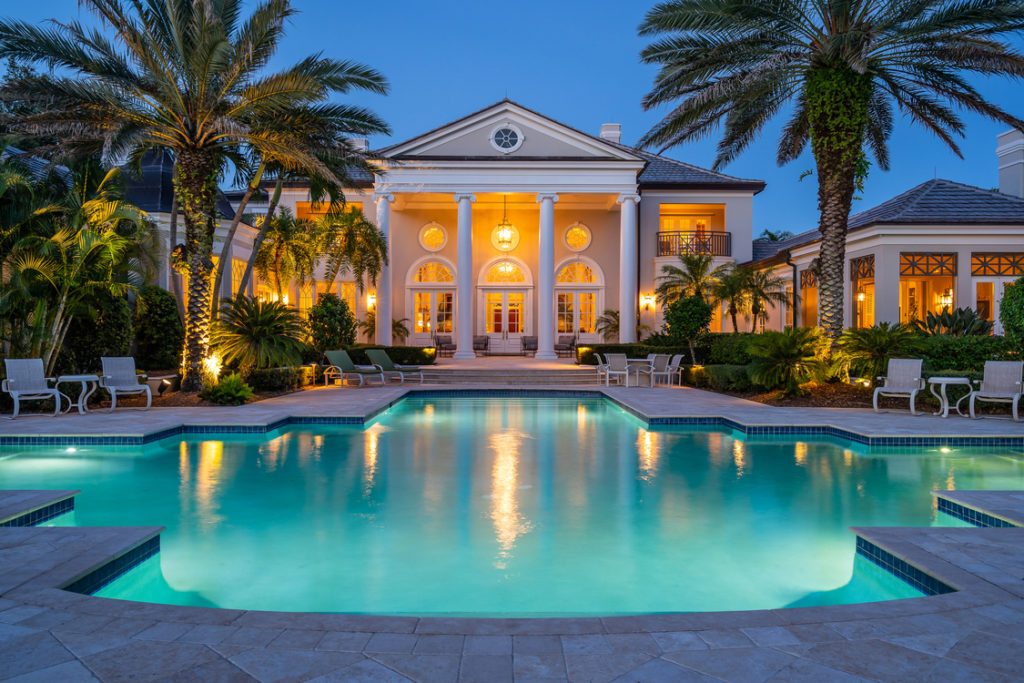 Currently Listed: A Stately 5-Bedroom on Gem Island - Ocean Home magazine