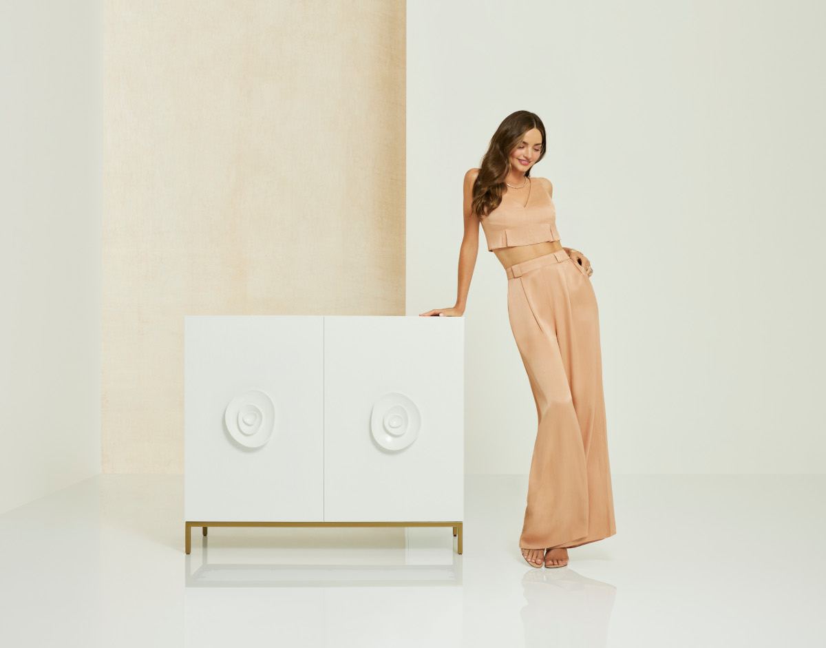 Miranda kerr furniture price discount