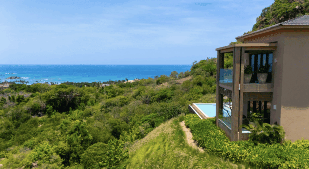 Home of the Week: Cliffside Coastal Luxury in Punta Mita