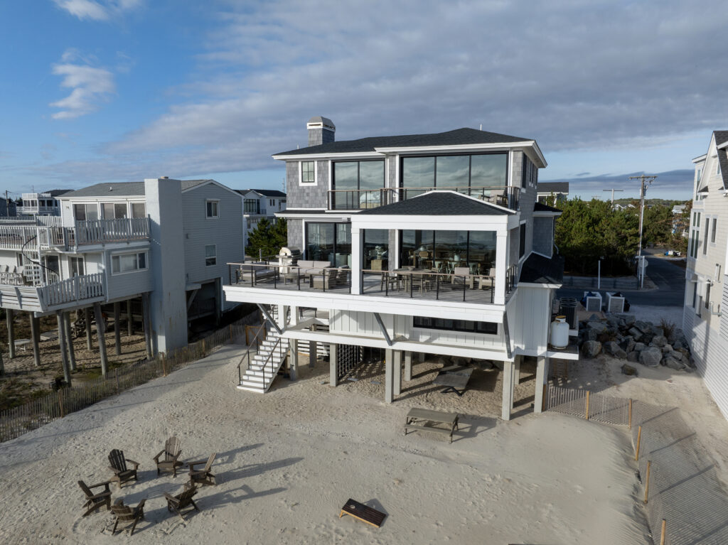An Oceanfront Vacation Home in Bethany Beach, Delaware Has an Organic Coastal Vibe