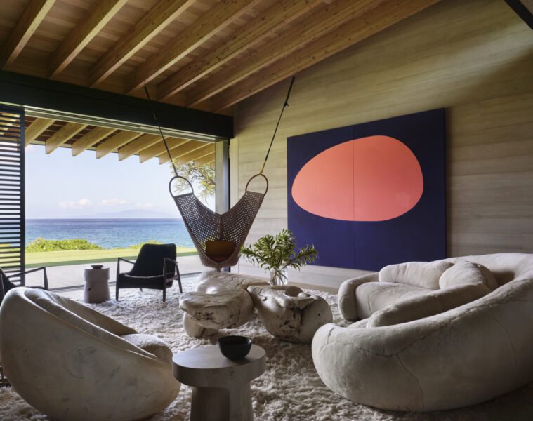 A relaxed great room opens completely to the Pacific at Makena Beach