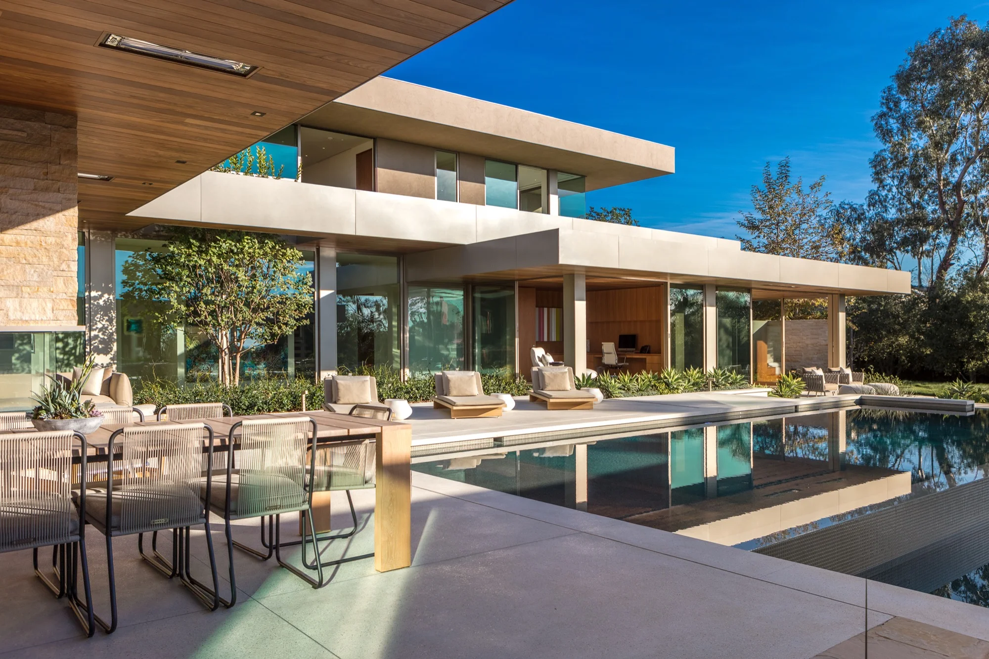 Coastal residence in La Jolla by Marmol Radziner