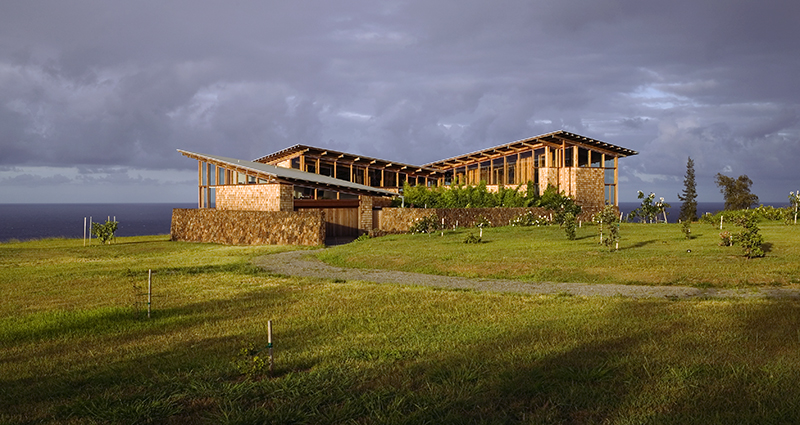Top Architect Jim Cutler Designs A Stunning Home on Hawaii’s Big Island ...